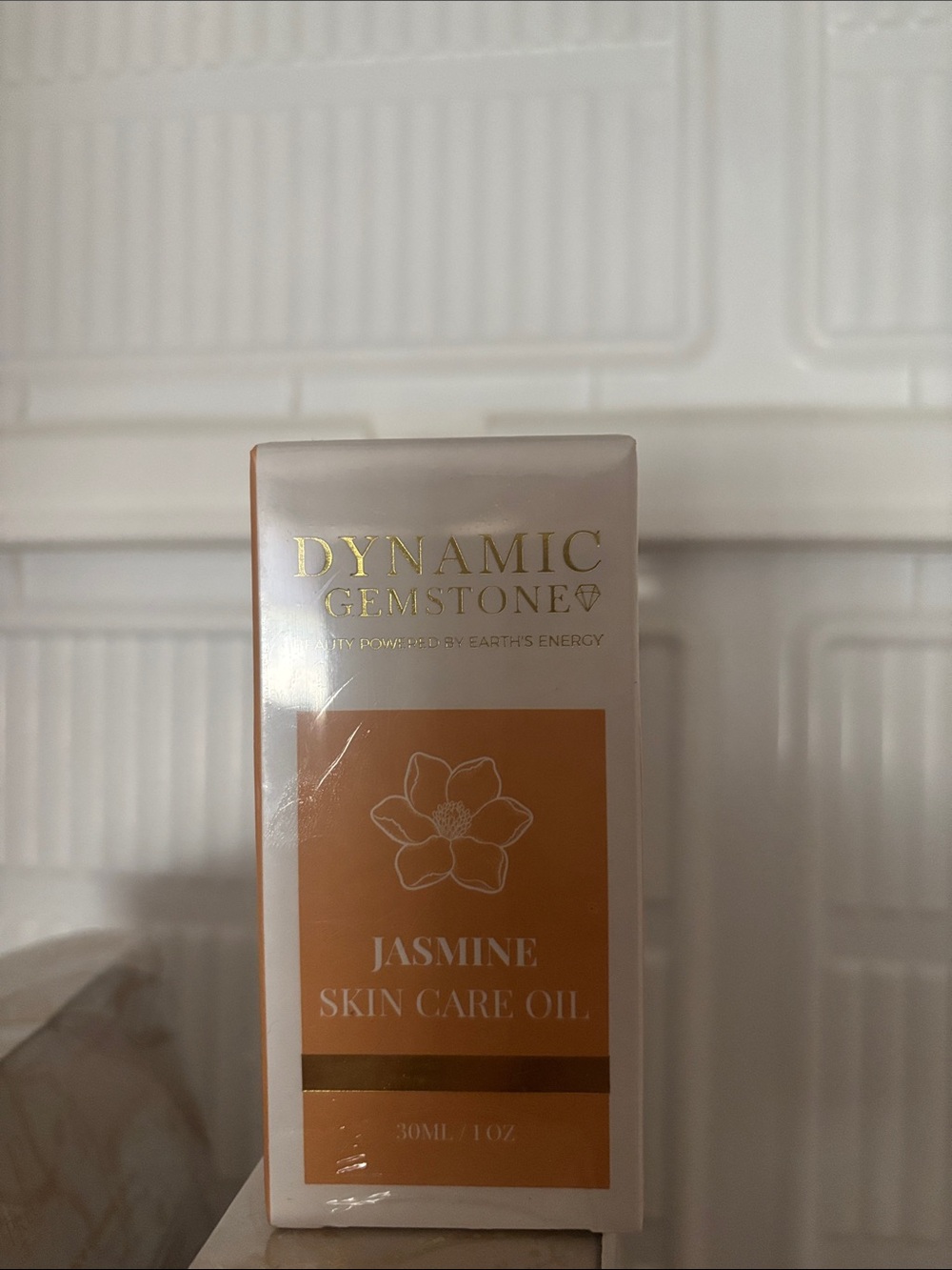 Dynamic Gemstone Jasmine Skin Care Oil — Cream & Gold Bottle
